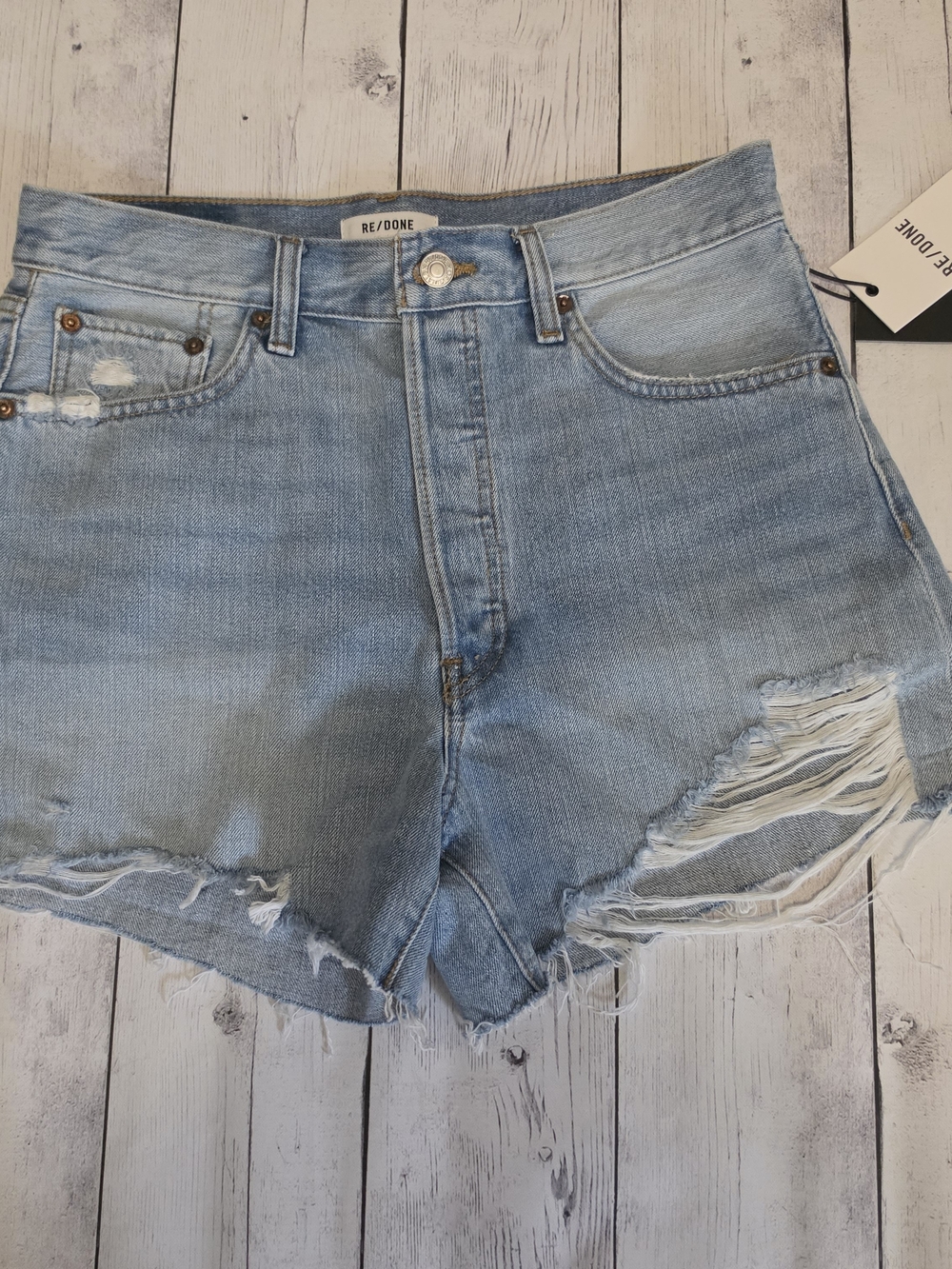 NWT Re/Done Light Blue Distressed 90s High-Rise Loose Jean Shorts 28